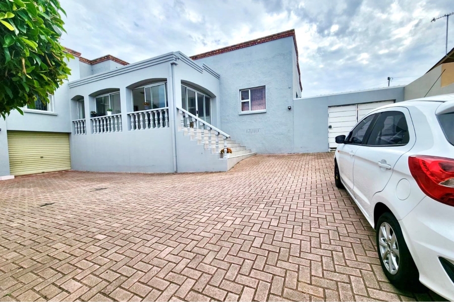 To Let 5 Bedroom Property for Rent in Perridgevale Eastern Cape